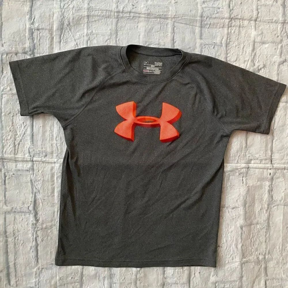 Under Armour youth boys L loose fit heat gear crewneck short sleeve shirt grey
